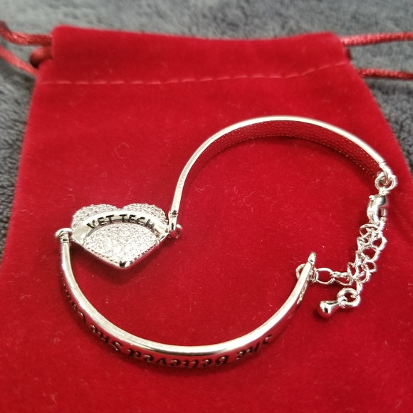 Vet Tech bracelet - Picture 4 of 5